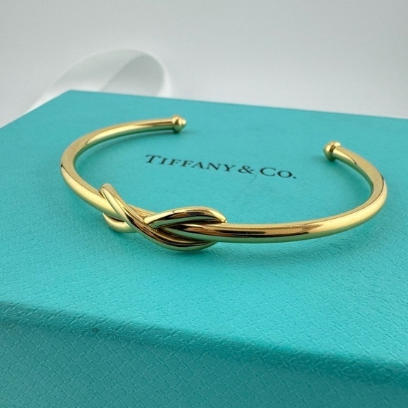 Tiffany & Co. 18k Yellow Gold Infinity Cuff Bracelet with Bracelet Box 18g - Picture 1 of 8